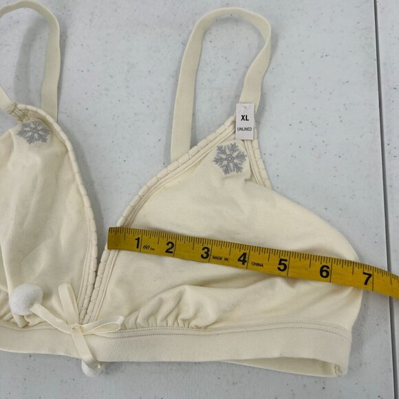 PINK Victoria's Secret XL Powder Puff Bralette Snowflake Pom Pom Triangle - Picture 12 of 13